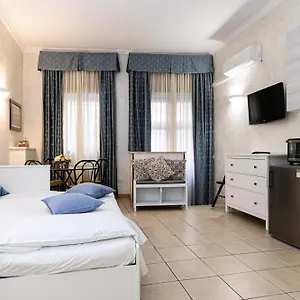 https://apartment-julia-guesthouse.it-romehotels.com
